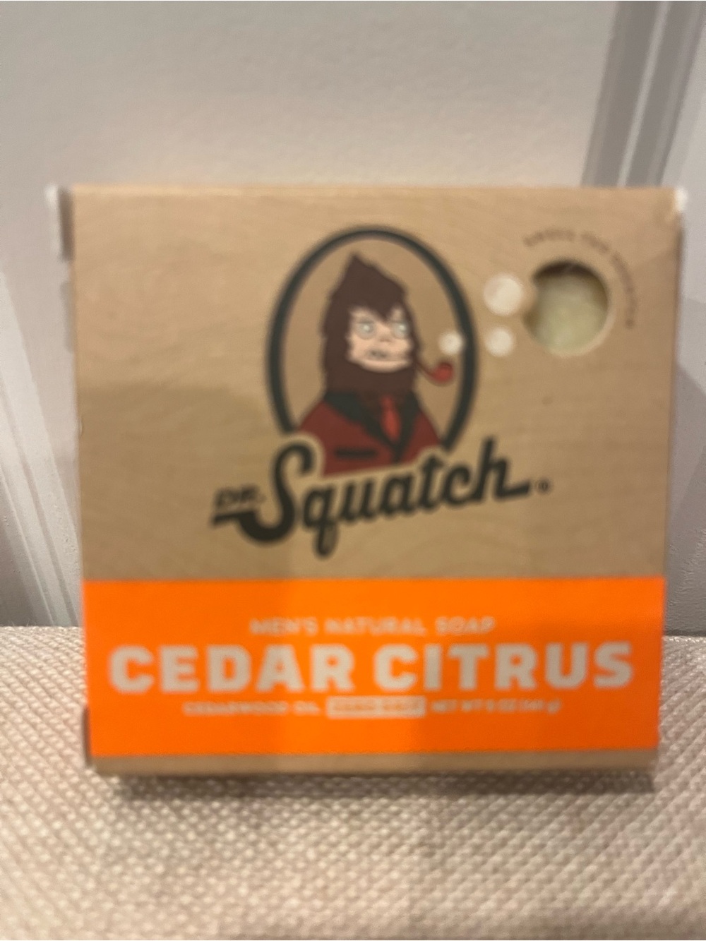 New Dr. Squatch Cedar Citrus Natural Soap Bar - Picture 2 of 4